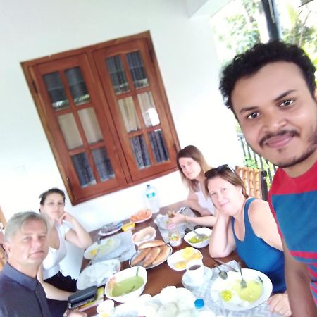 Autumn Home Stay Dambulla Luaran gambar