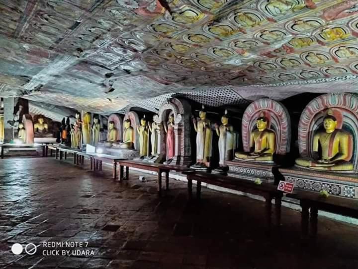 Autumn Home Stay Dambulla Luaran gambar
